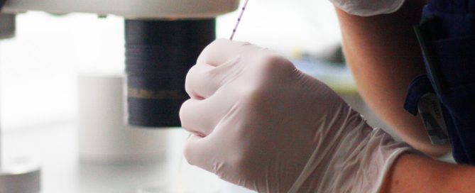 Varför fäster inte ägget i livmodern?